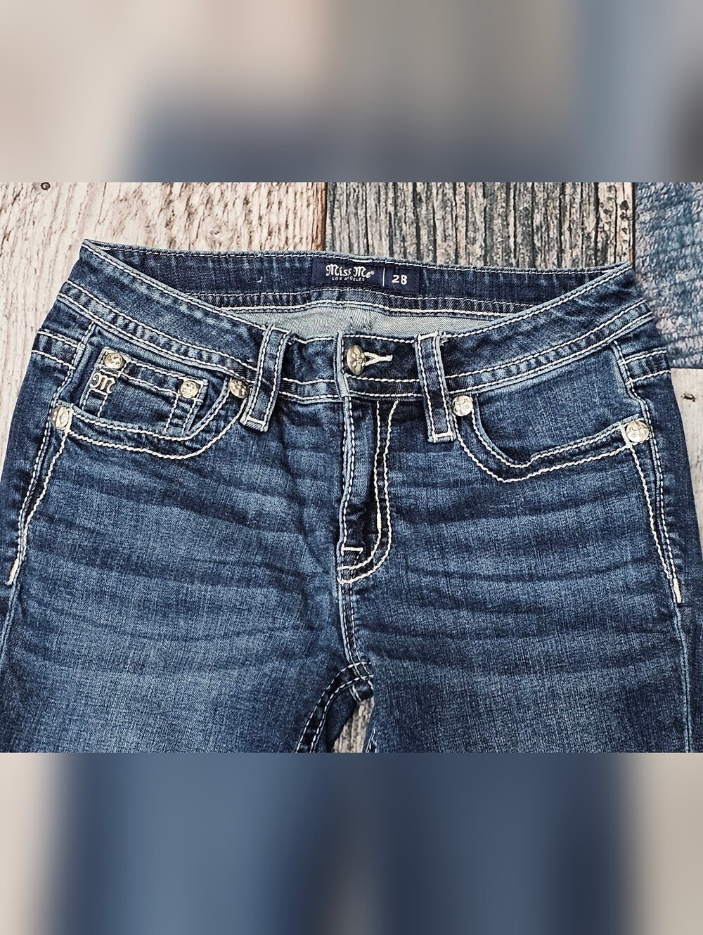 Miss Me Mid-Rise Boot Y2K Jeans Embellished Longhorn Pockets Western Size 28 - Picture 12 of 12